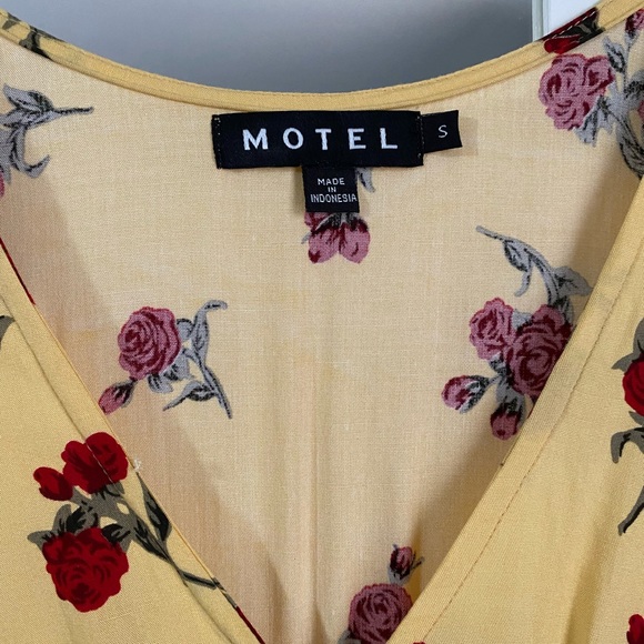 Motel dress - Picture 2 of 2